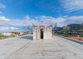 Terrazza - Semi-detached house via Olio di Lino
 
16, Palermo - photo 51