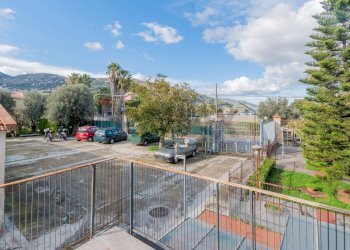 Balcone - Semi-detached house via Olio di Lino
 
16, Palermo - photo 58