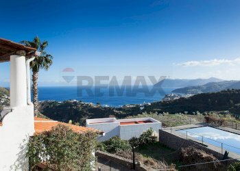 Vista dell\'acqua - Villa Strada serra Pirrera
 
s.n.c., Lipari - photo 57