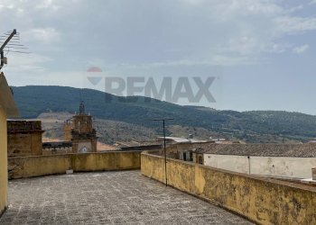 Vista delle montagne - Appartamento Via Notar Ganci
 
1, Sambuca di Sicilia - foto 36