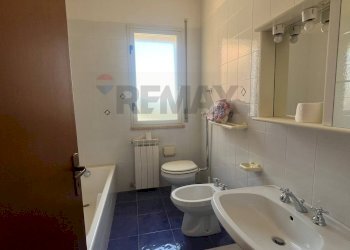 Bagno - Apartment via Irlanda
 
13, Menfi - photo 32