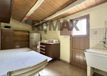 Sala da pranzo - Casa indipendente Via Nicolò Vivona
 
1, Castellammare del Golfo - foto 14