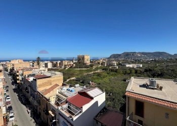 Edificio all\'aperto - Four-room apartment Via Roma
 
110, Ficarazzi - photo 8