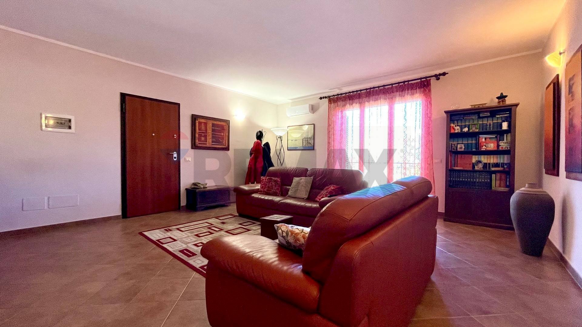 Soggiorno - Four-room apartment Via Altofonte
150A, Monreale - photo 3