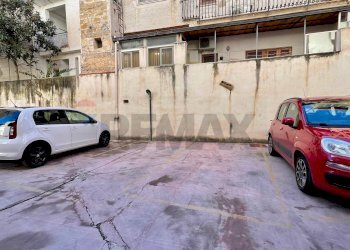 Edificio all\'aperto - Four-room apartment Via Altofonte
 
150A, Monreale - photo 23