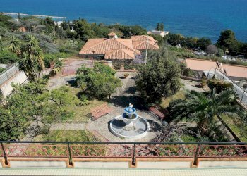 Casa all\'aperto - Villa Viale John Fitzgerald Kennedy
 
10, Casteldaccia - photo 2