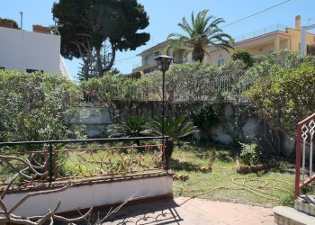 Giardino - Villa Viale John Fitzgerald Kennedy
 
10, Casteldaccia - photo 5