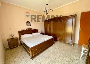 Camera / camera da letto - Four-room apartment Viale Caltagirone
 
4, Palermo - photo 6