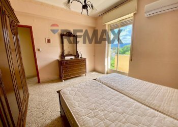 Camera / camera da letto - Four-room apartment Viale Caltagirone
 
4, Palermo - photo 33