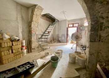 Sala da pranzo - Casa indipendente via jorga
 
19, Piana degli Albanesi - foto 1