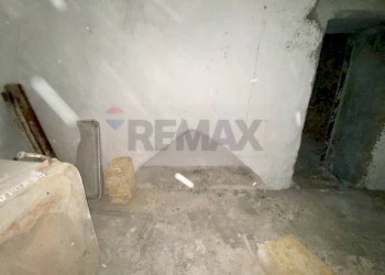 Dettagli - Casa indipendente via jorga
 
19, Piana degli Albanesi - foto 9