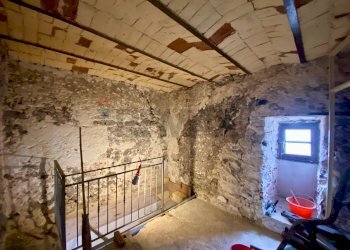 Stanza vuota - Casa indipendente via jorga
 
19, Piana degli Albanesi - foto 14