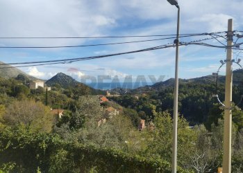 Vista delle montagne - Four-room apartment via Franzoni
 
25, Monreale - photo 3