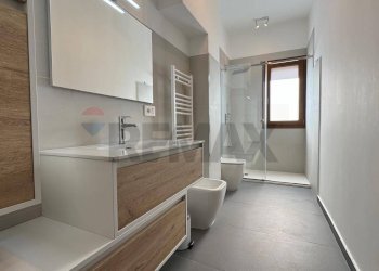 Bagno - Trilocale Via Val Di Mazara
38, Palermo - foto 14