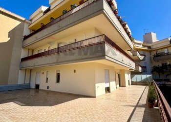 Edificio all\'aperto - Appartamento Viale Italia
 
4R, Alcamo - foto 1