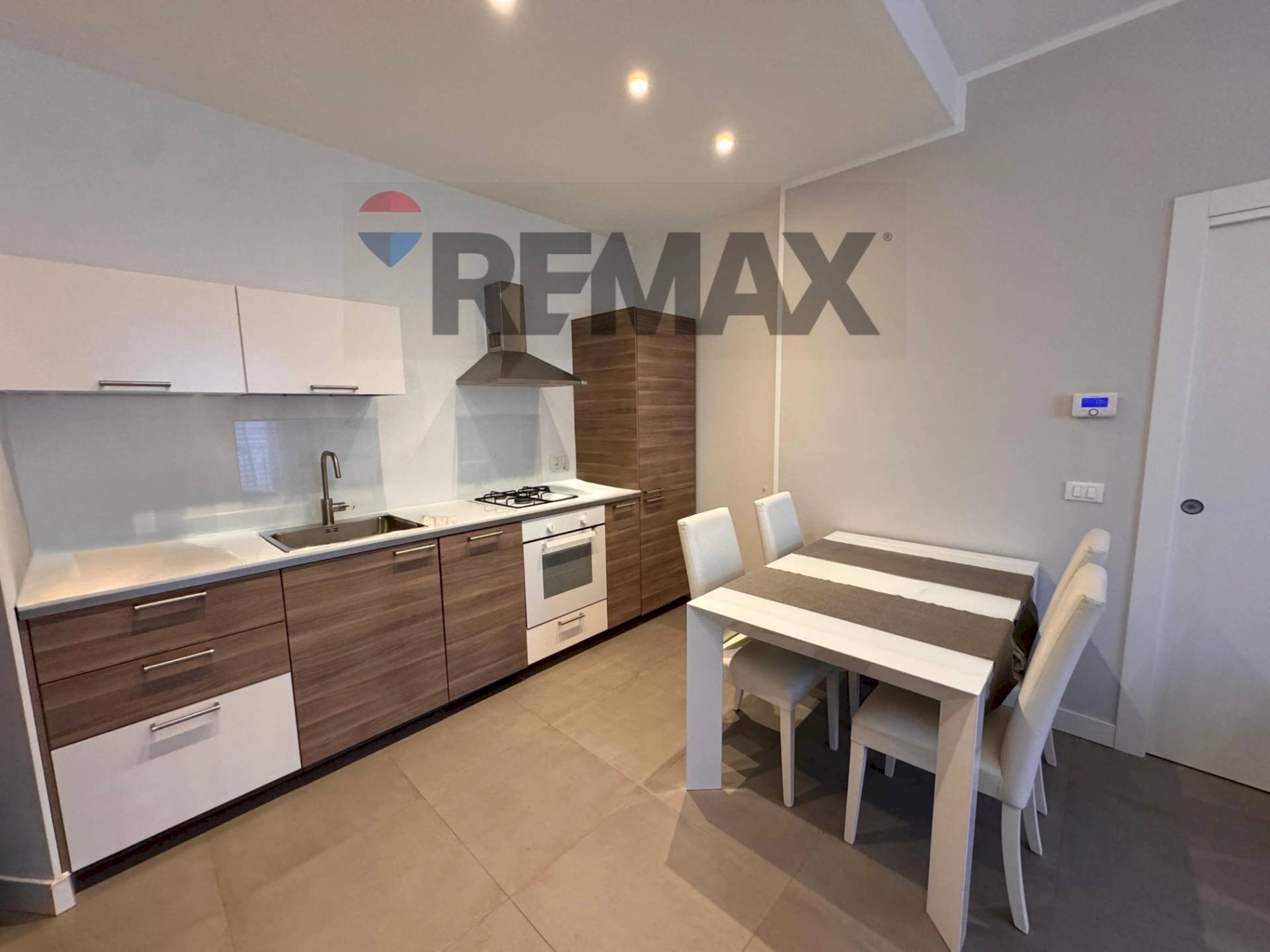 Cucina - Three-room apartment Via Mario Rutelli
 
26, Palermo - photo 1