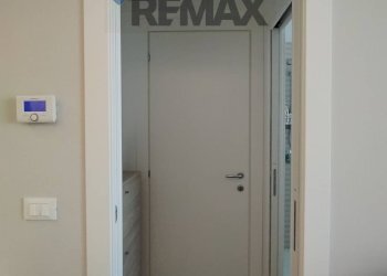 Hall / corridoio - Three-room apartment Via Mario Rutelli
 
26, Palermo - photo 17