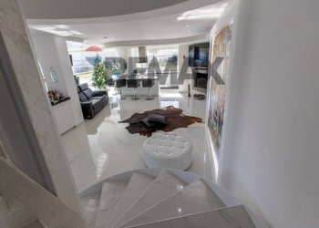 Scale - Villa Via Costantino
 
28, Palermo - foto 22