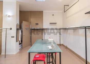 sala - Locale Commerciale Via Gaetano Filangeri
 
36-38, Palermo - foto 6