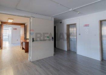 Stanza vuota - Ufficio Via Resuttana
360, Palermo - foto 13
