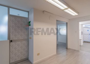 Stanza vuota - Ufficio Via Resuttana
360, Palermo - foto 14