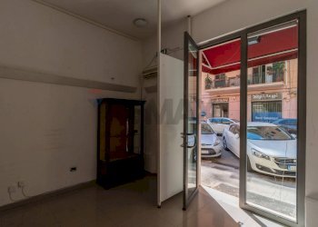 Stanza vuota - Negozio Via gioacchino Di Marzo
53, Palermo - foto 8