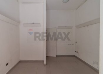 Stanza vuota - Negozio Via gioacchino Di Marzo
53, Palermo - foto 3