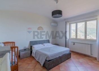 Camera / camera da letto - Villa Strada Provinciale 131
 
80|6, Monreale - foto 16
