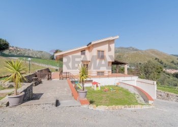 Casa all\'aperto - Villa Strada Provinciale 131
 
80|6, Monreale - foto 31
