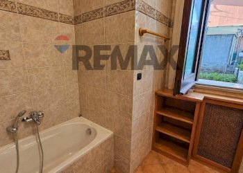 Bagno - Casa semi indipendente Via Vittorio Emanuele Da Bormida
 
57, Catania - foto 17