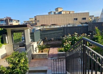 Terrazza - Casa semi indipendente Via Vittorio Emanuele Da Bormida
 
57, Catania - foto 20