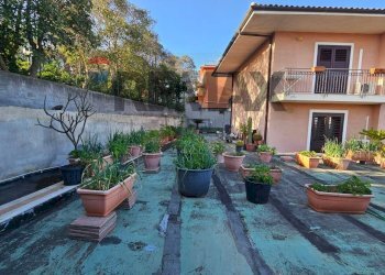 Terrazza - Casa semi indipendente Via Vittorio Emanuele Da Bormida
 
57, Catania - foto 23