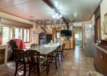 Sala da pranzo - Villa Contrada Bauccio
 
snc, Piazza Armerina - foto 9