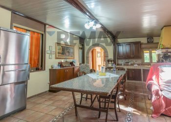Sala da pranzo - Villa Contrada Bauccio
 
snc, Piazza Armerina - foto 12