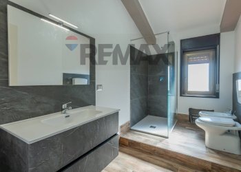 Bagno - Villa Contrada Bauccio
 
snc, Piazza Armerina - foto 30