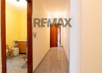 Hall / corridoio - Appartamento Via Lombardo
 
17, Paterno - foto 8