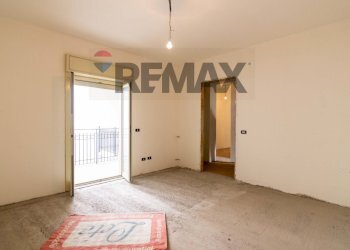 Stanza vuota - Appartamento Via Lombardo
 
17, Paterno - foto 36