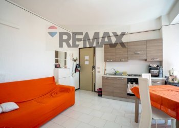 Sala da pranzo - Two-room apartment Via Stazione
 
11, Aci Castello - photo 9