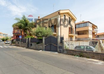 Casa all\'aperto - Casa indipendente Via Poggio del Lupo
 
47/B, Misterbianco - foto 1