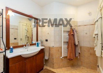 Bagno - Casa indipendente Via Poggio del Lupo
 
47/B, Misterbianco - foto 51