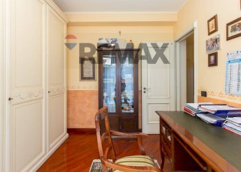 Ufficio - Casa indipendente Via Poggio del Lupo
 
47/B, Misterbianco - foto 54