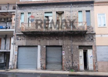Edificio all\'aperto - Casa semi indipendente Via Principe di Piemonte
 
52, Fiumefreddo di Sicilia - foto 2