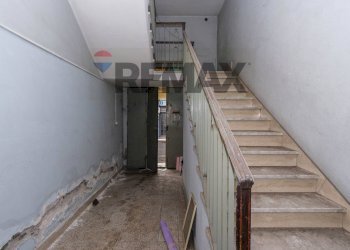 Scale - Independent house Via Principe di Piemonte
 
52, Fiumefreddo di Sicilia - photo 4