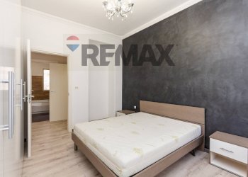 Camera / camera da letto - Three-room apartment Viale Vittorio Veneto
 
45, Catania - photo 21