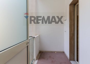 Stanza vuota - Three-room apartment Viale Vittorio Veneto
 
45, Catania - photo 24