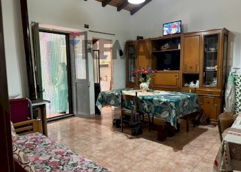 Sala da pranzo - Villa VIA CAVALIERE BOSCO
 
SN, Santa Maria di Licodia - foto 25