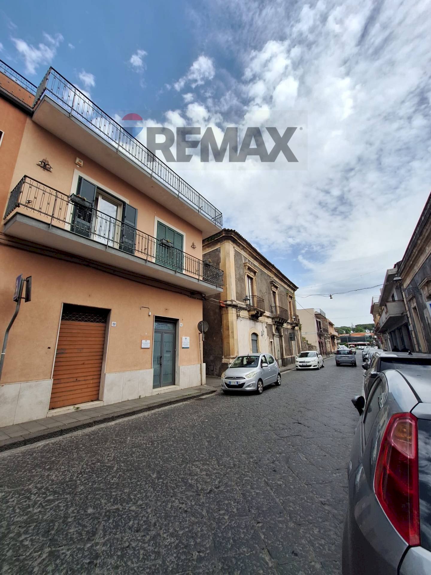 Edificio all\'aperto - Ufficio Via Giuseppe Garibaldi
159/163, Viagrande - foto 2
