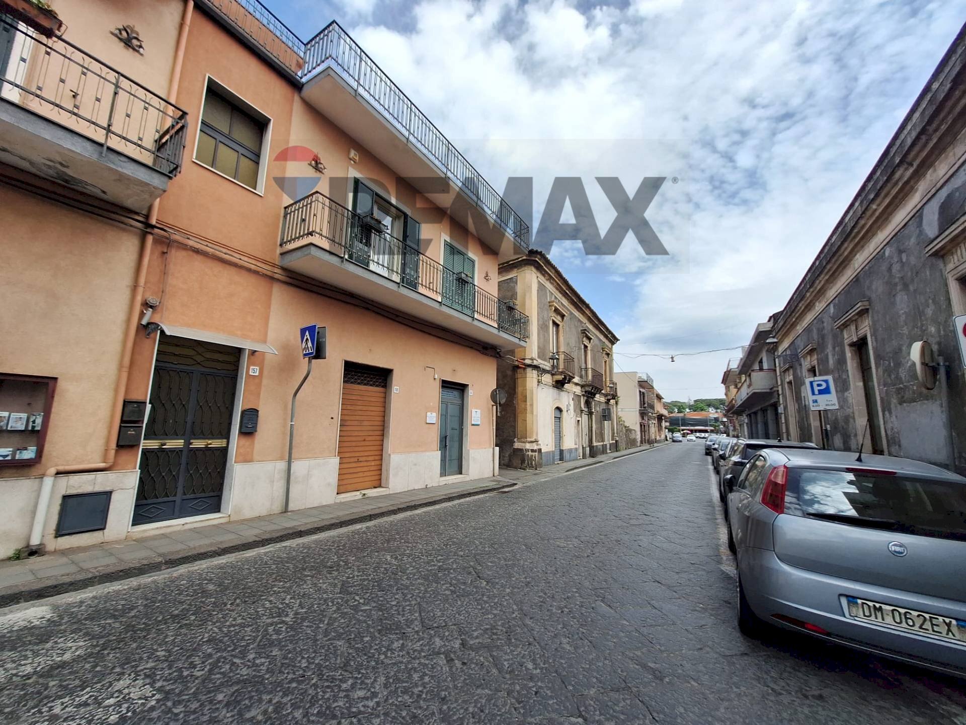 Edificio all\'aperto - Ufficio Via Giuseppe Garibaldi
159/163, Viagrande - foto 3