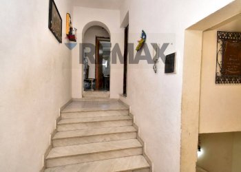 Scale - Independent house Via Enrico Campisano
 
73, Catania - photo 5