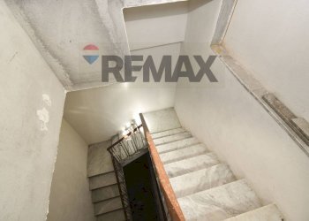 Scale - Independent house Via Enrico Campisano
 
73, Catania - photo 10